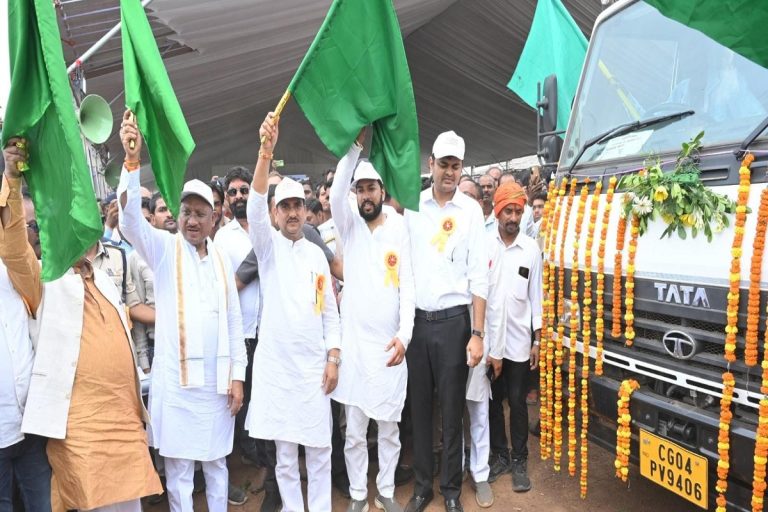 110 हितग्राहियों को मिला पीएम आवास की चाबी, ग्राम भैसा को 3.50 करोड़ की सौगात…